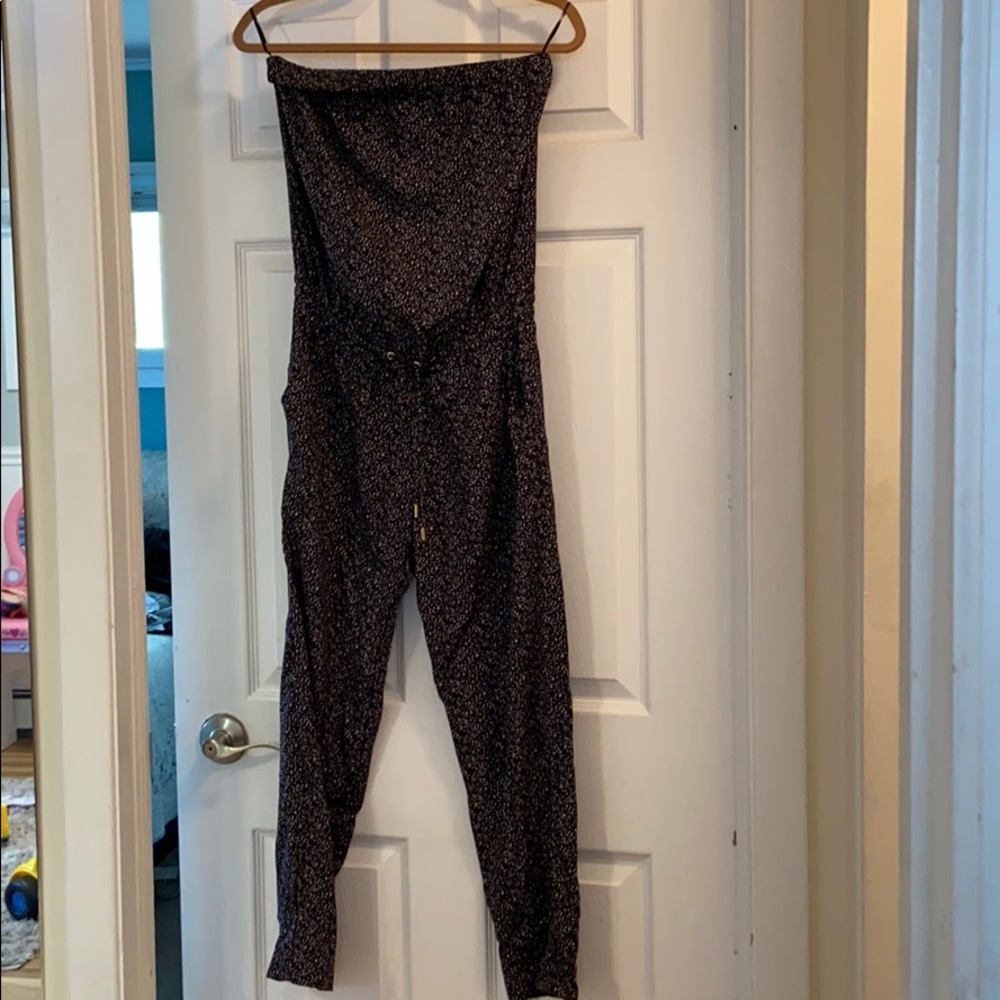 Express romper size small gorgeous!!!!!